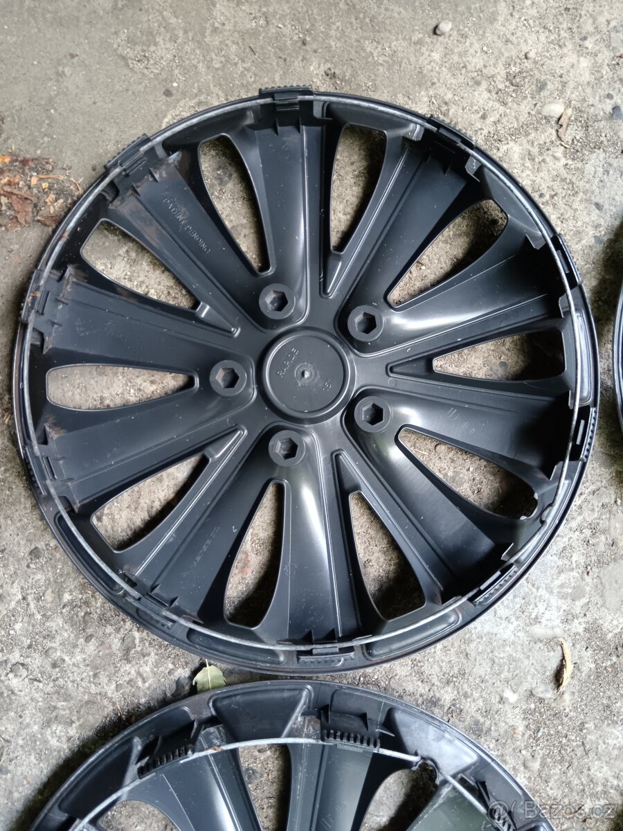 Univerzální poklice r15 - 12