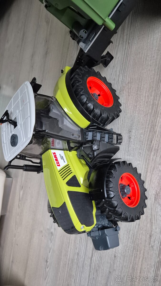 Bruder kombajn a traktor s vlečkou - 12