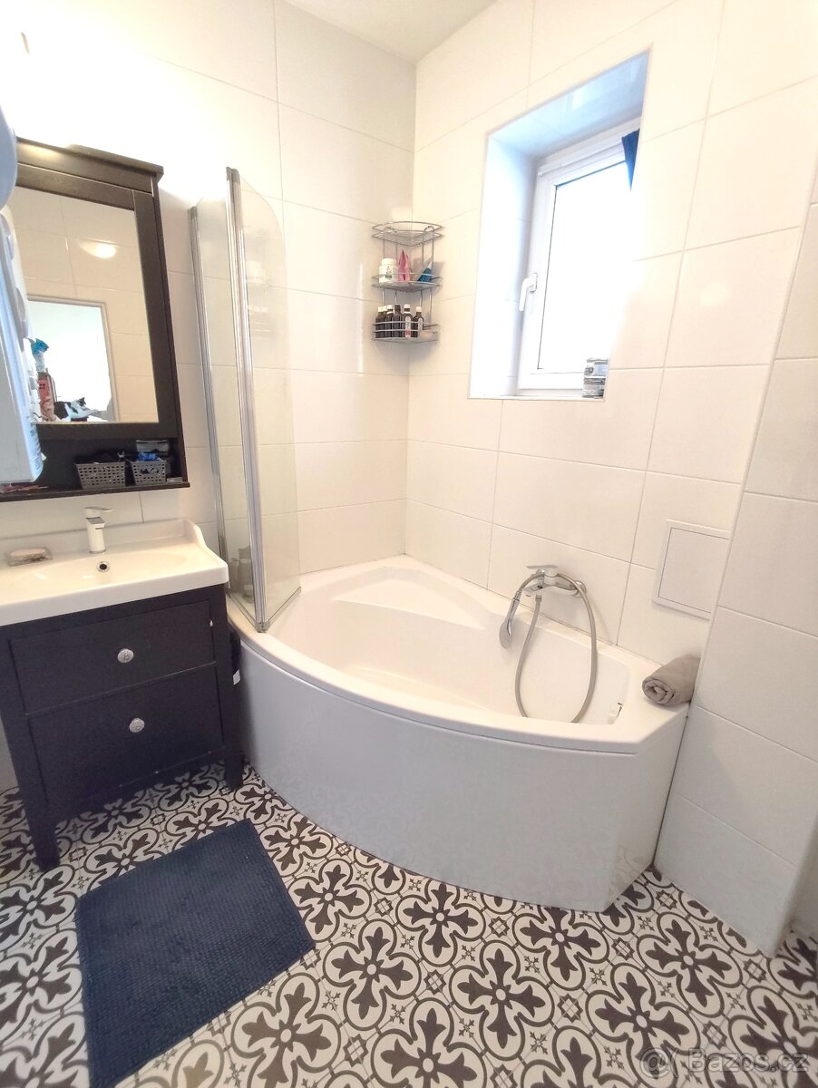 Vyjimecny byt 3+1 v lázních - 12