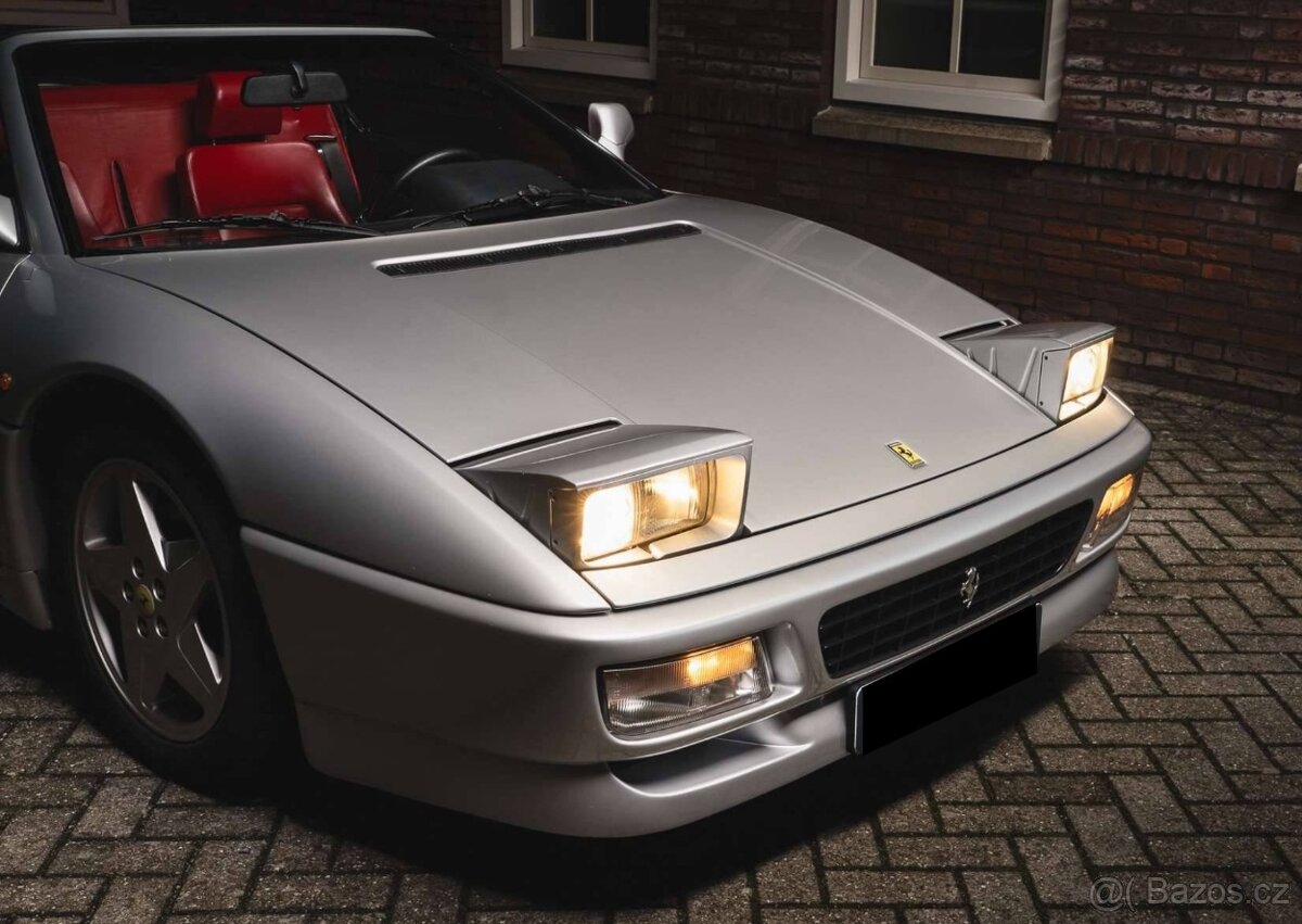Ferrari 348 Spider z roku 1994 - 12