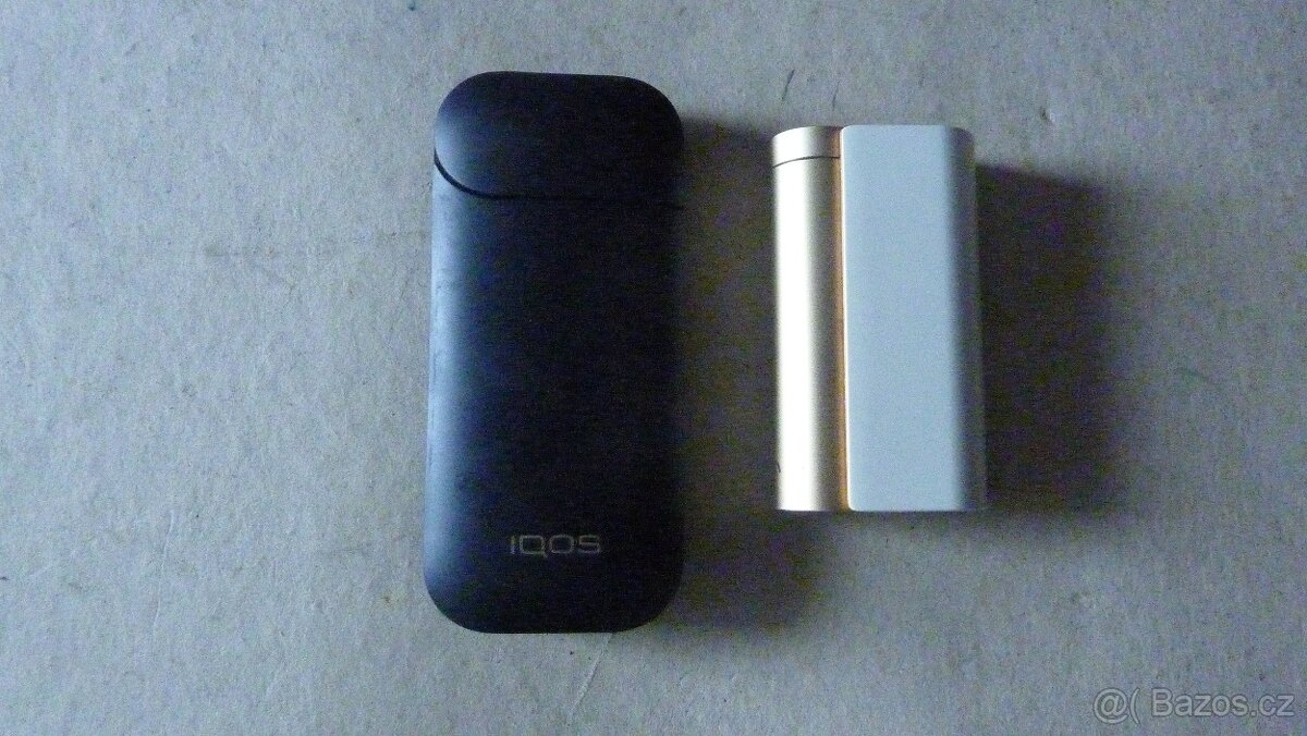 ELEKTRONICKÉ ZAŘÍZENÍ S PŘÍSLUŠENSTVÍM, VÝBAVOU - 12