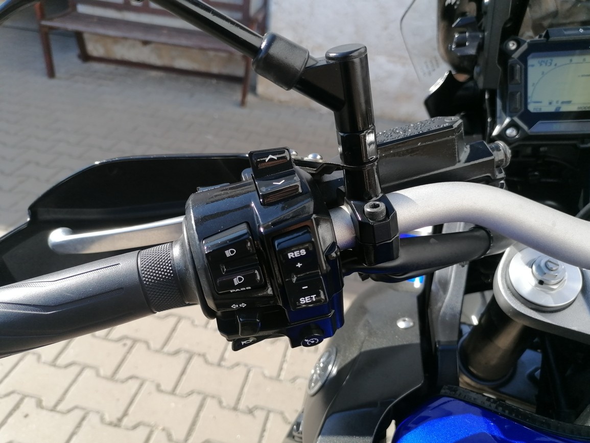 YAMAHA XT 1200 Z Super Ténéré r. 2018 - 12