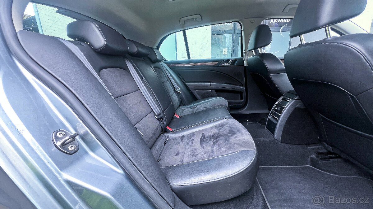 Vůz na náhradní díly Škoda Superb 2 sedan 2011 CFGB KXZ LF8L - 12