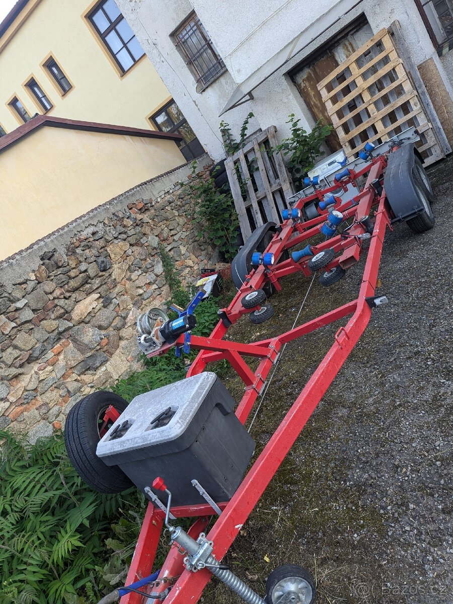 BLUE STAR 15 CUDDY kajutova loď - 12