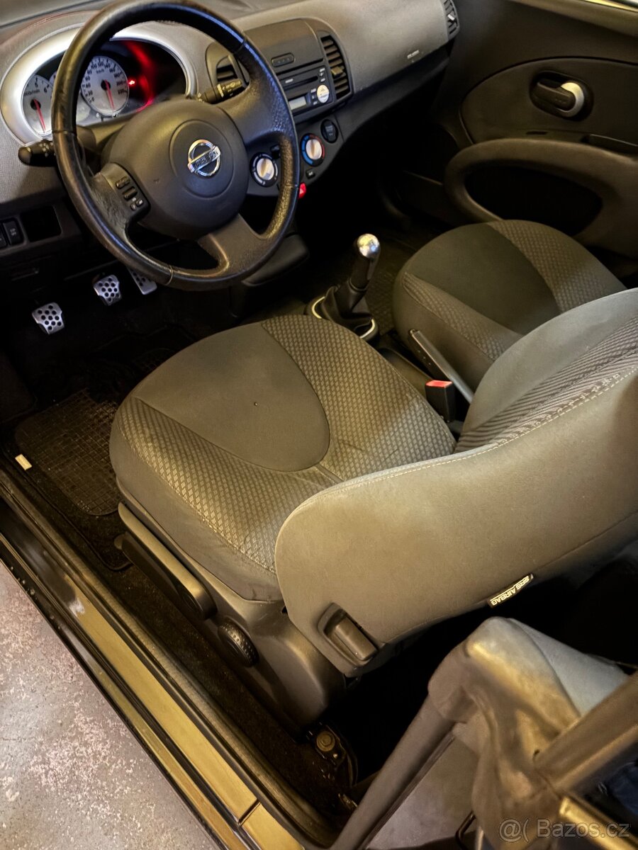 Nissan Micra Cabrio 1.6 rok 2007 - 12