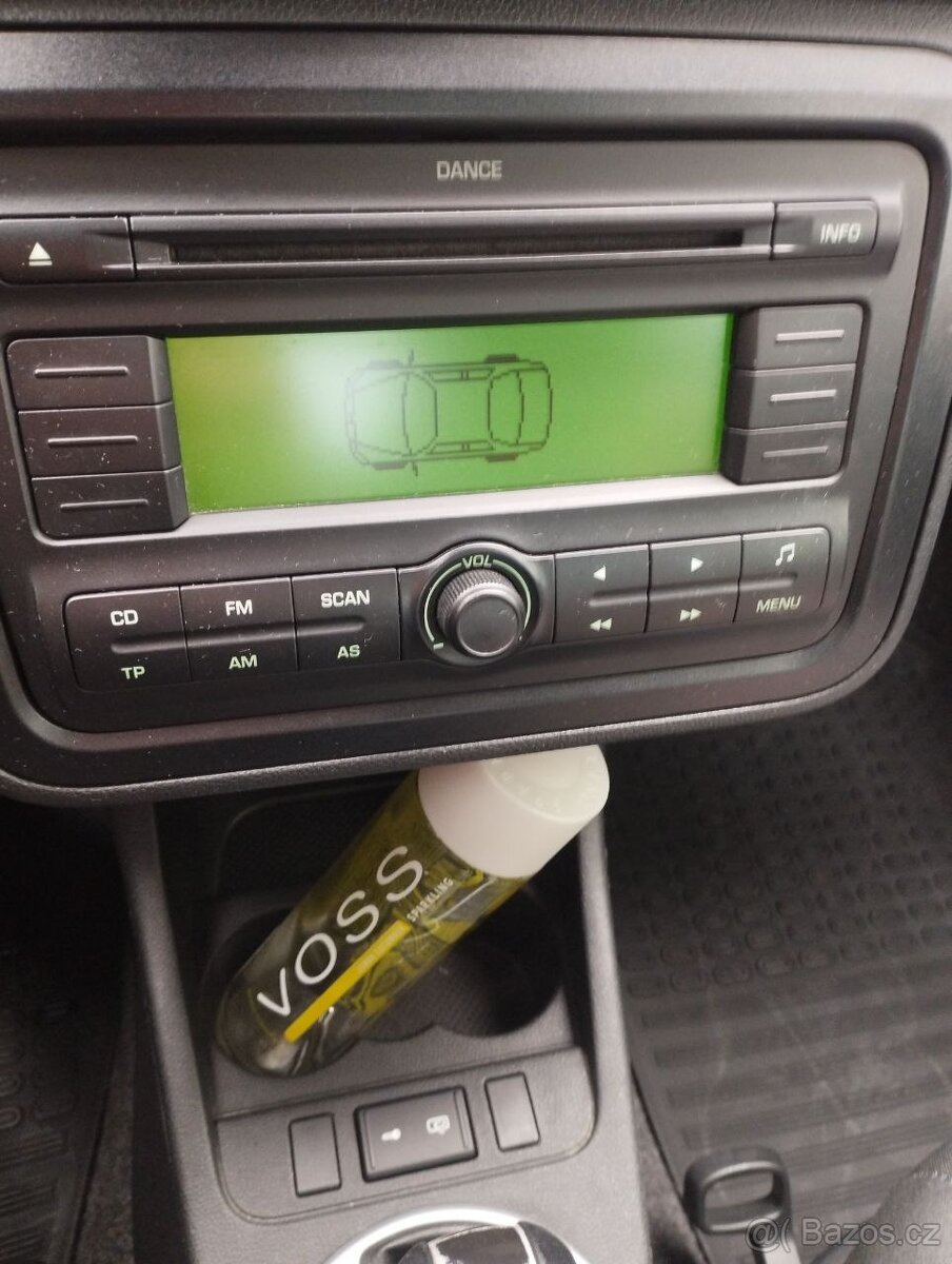 Škoda Fabia 1.6, r. 2010, Automat - 12