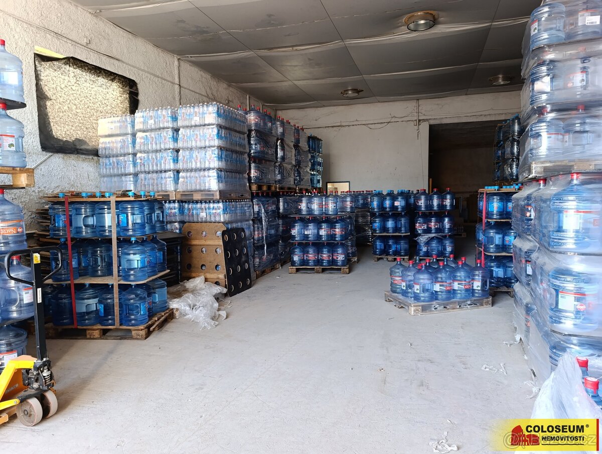 Brno - Přízřenice, pronájem odstavné plochy, haly a kancelář - 12