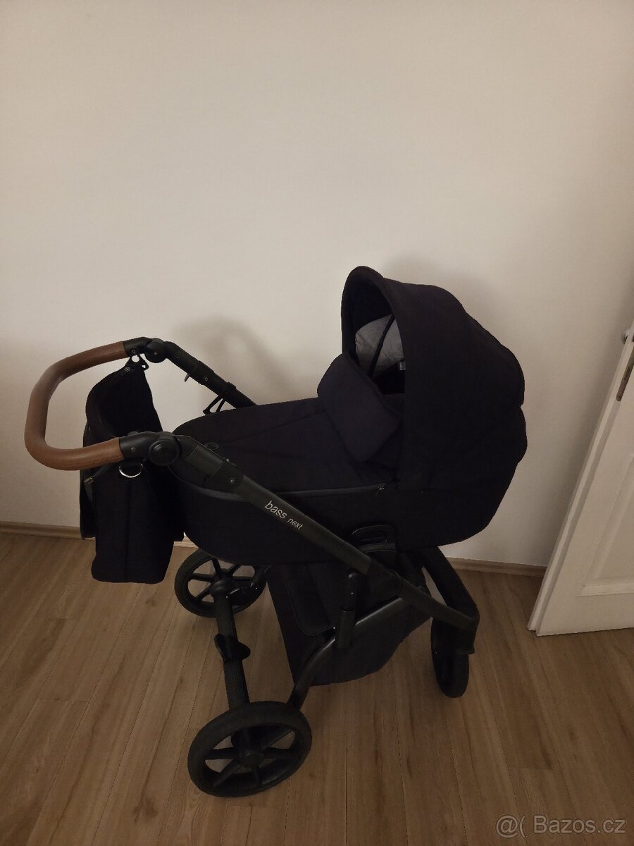 Kočárek Roan Bass Next 3 v 1 - 12