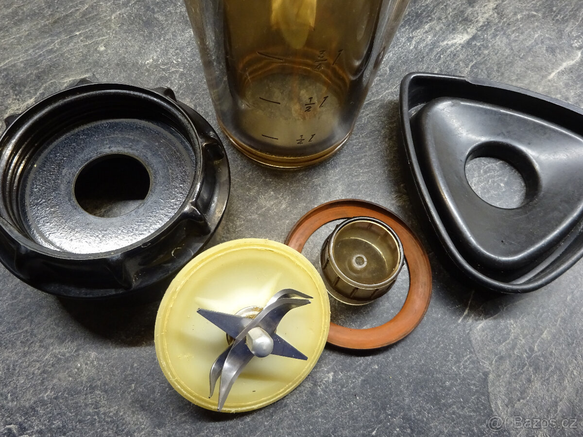 RETRO robot Elektro praga Hlinsko - 12