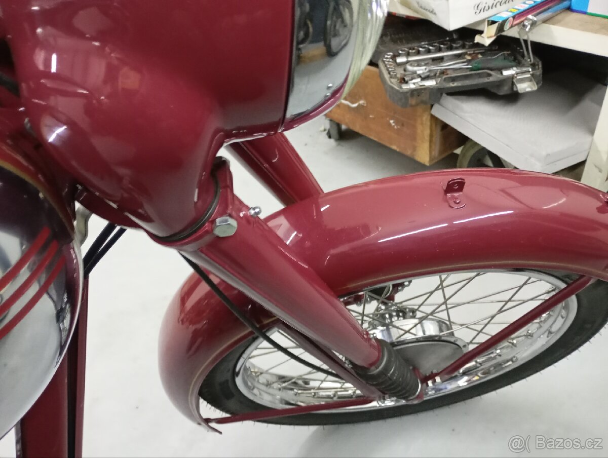 Jawa pérák 350 typ 18 - 12