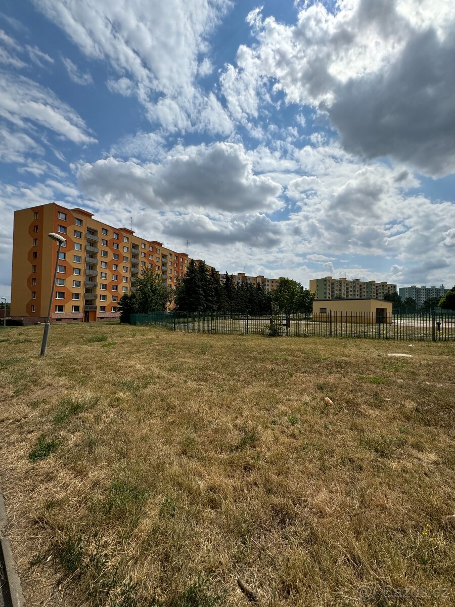 Pronájem bytu 1+1, ul. Písečná, Chomutov - 12