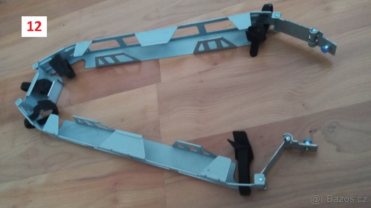 Serverové ližiny a jiné příslušenství k serverům - 12