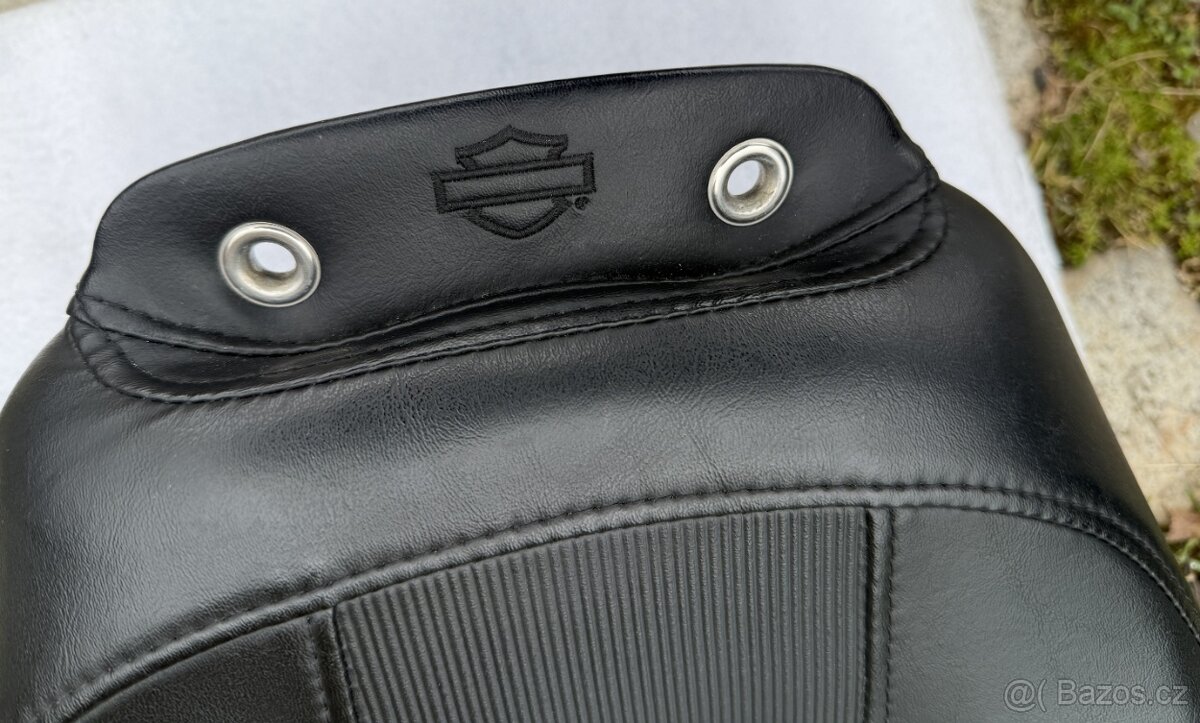 HARLEY DAVIDSON® BREAKOUT - 12