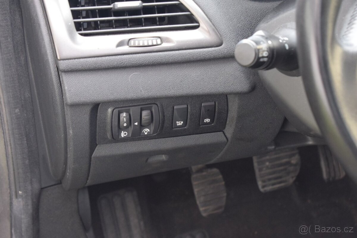 Renault Mégane 1.2TCe KOMBI/ČR PŮVOD/105TKM/ - 12