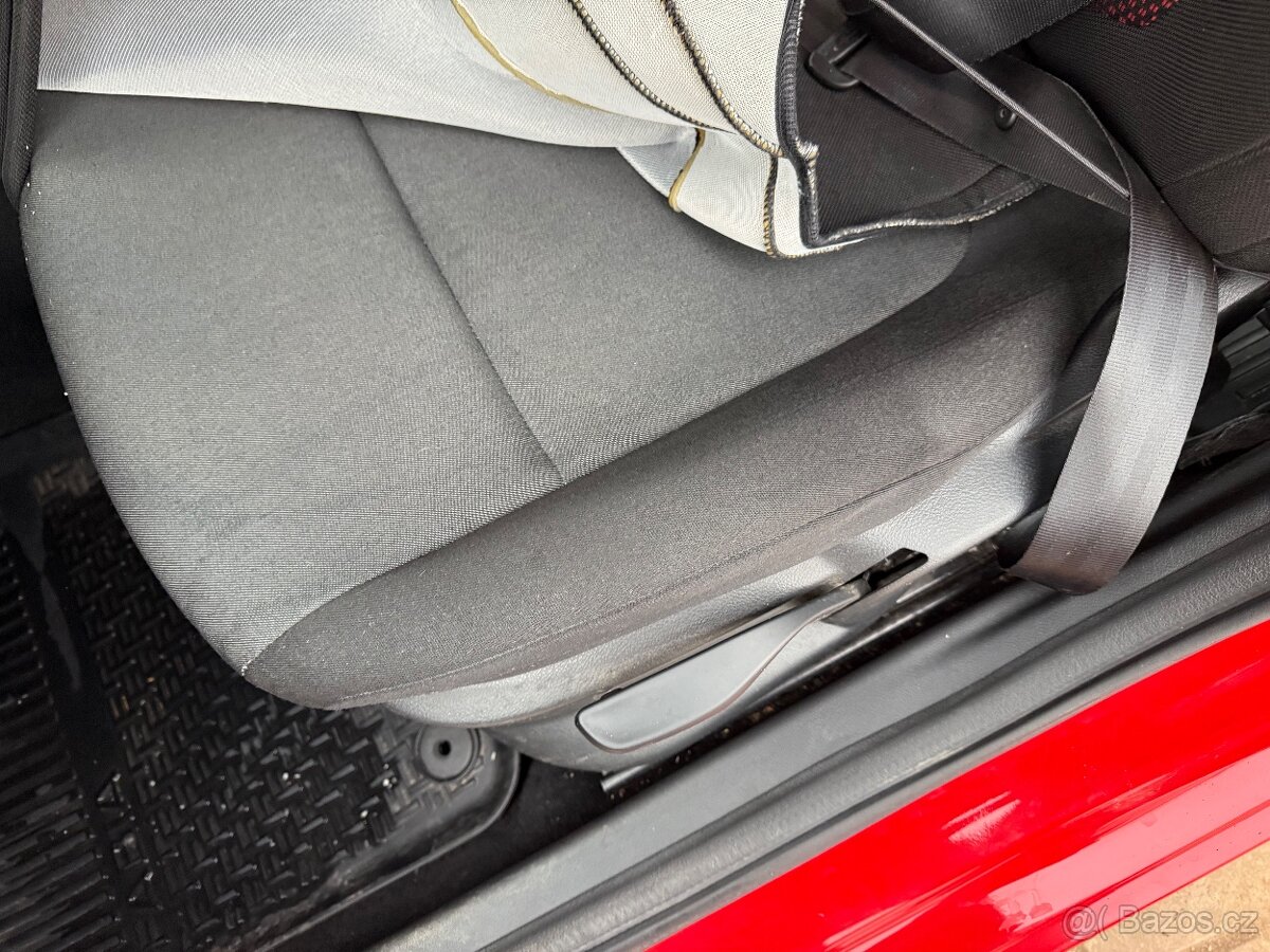 Škoda Fabia 1.0Mpi 2018 - 12