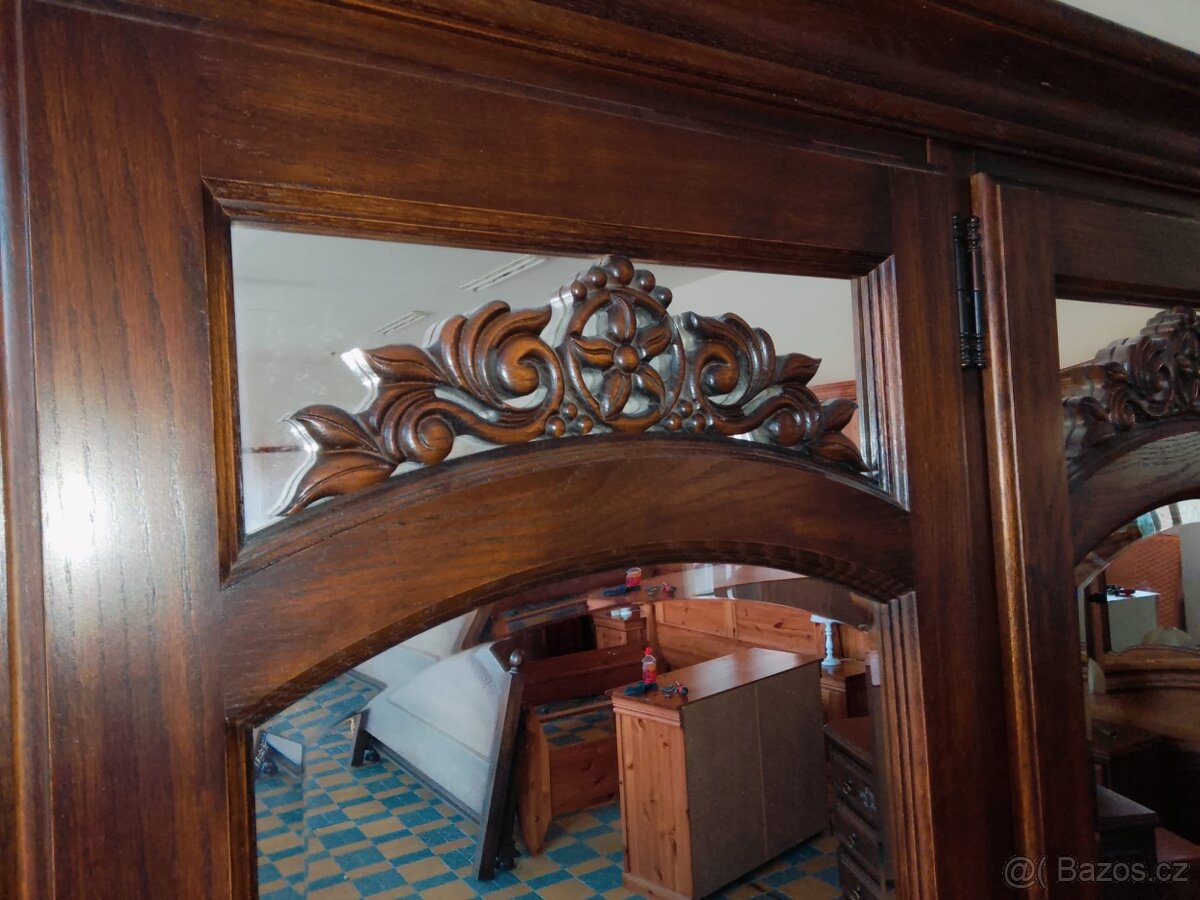 KRÁSNÁ KOMPLETNÍ LOŽNICE BELLA - 12