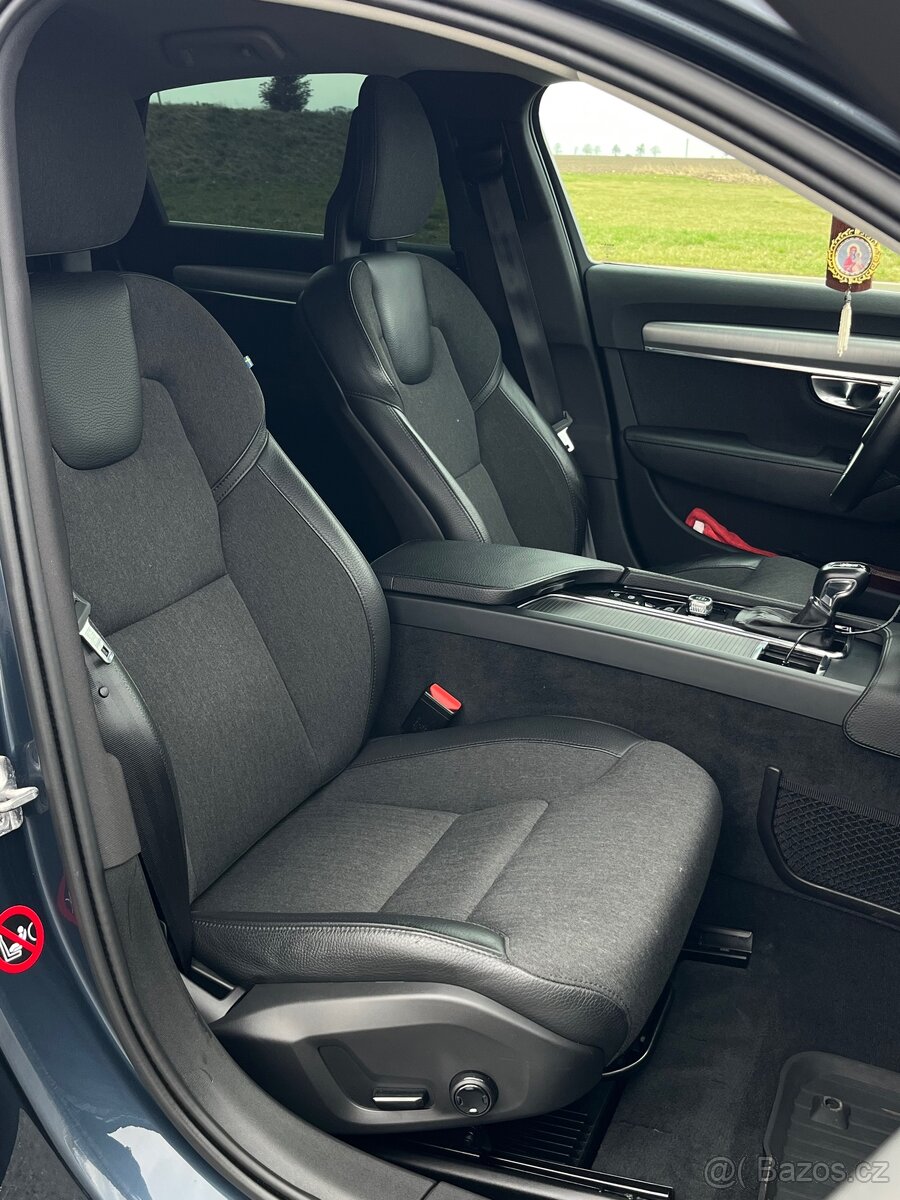 Volvo S90 D3 - 12