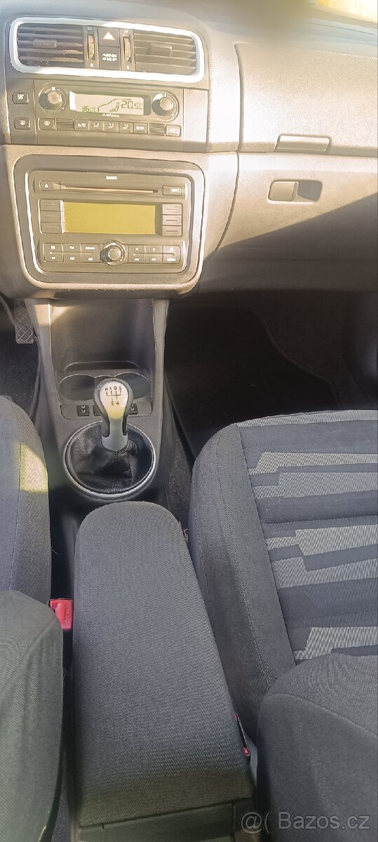 Škoda Roomster 1.4 16V 63KW, Digitální Klimatizace - 12