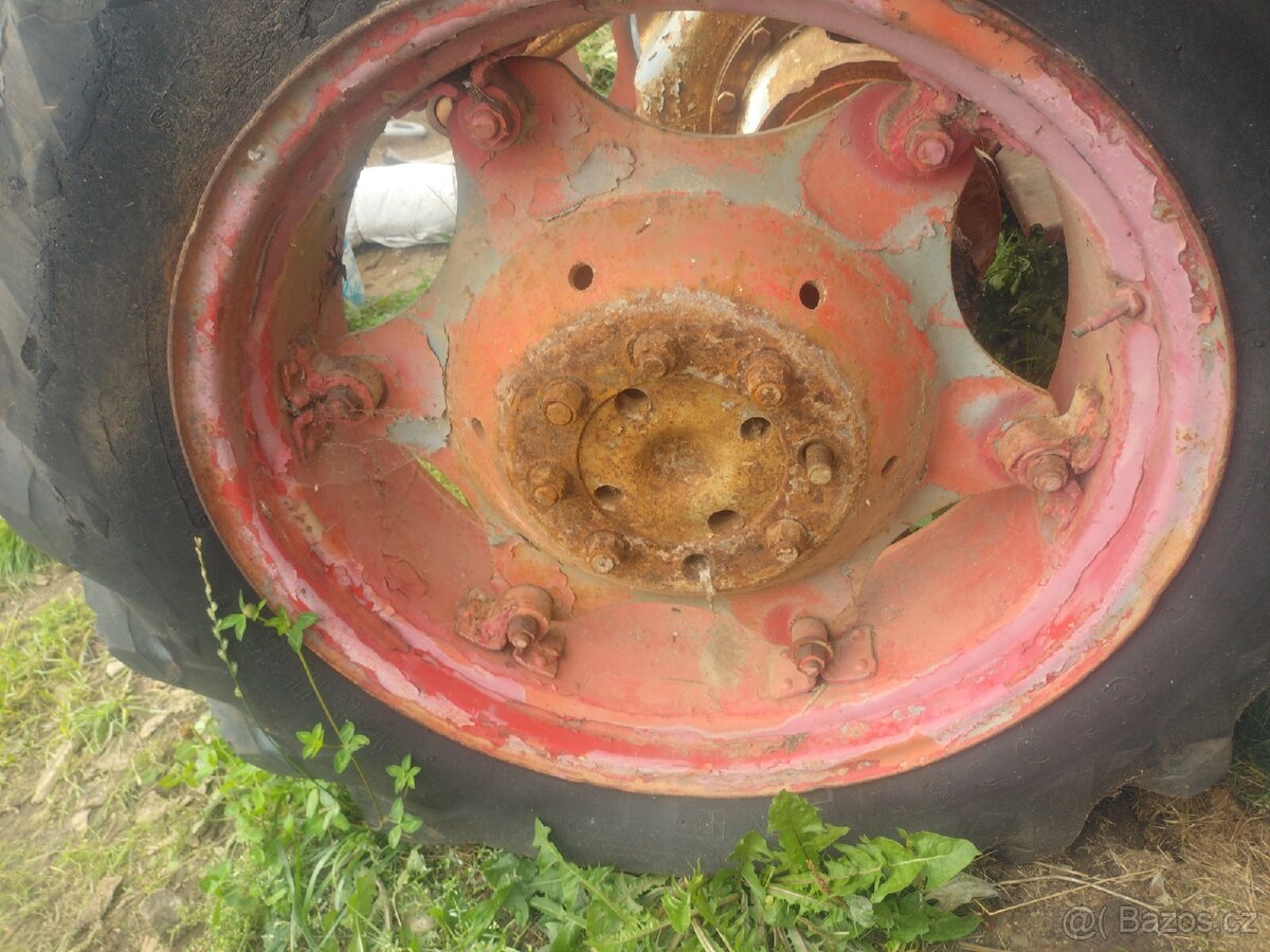 Díly Zetor 3011 - 12