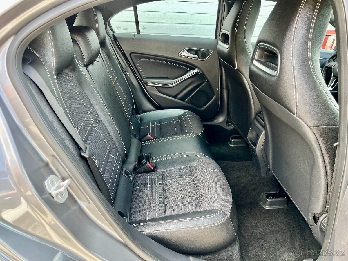 Mercedes-Benz Třídy A 180 CDI SPORT / ZÁRUKA 2015 - 12