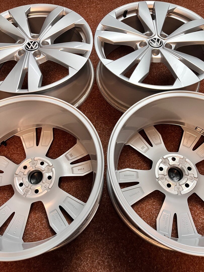 5x112 R19 VW ID3 ID4 originál hliníkové disky - ET 50 - TOP - 12