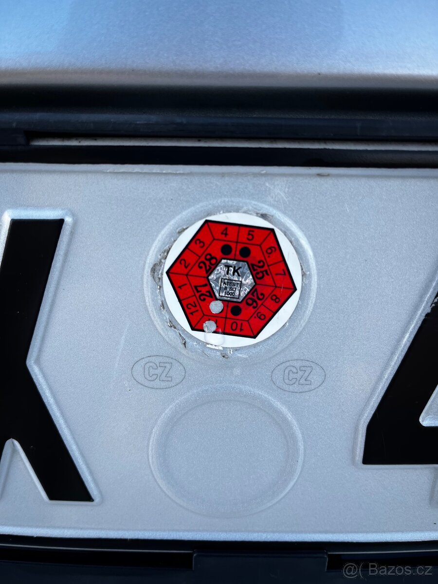 Volkswagen New Beetle 1.9 TDI - 12