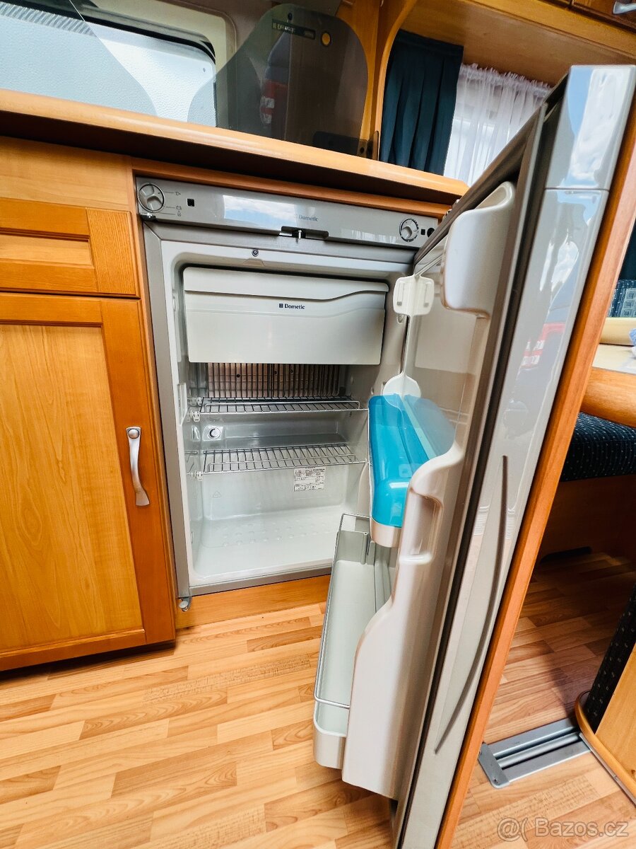 LMC Dominant 520HTe/VELKÁ KOUPELNA/R.V.2009/1.600KG/100KM/H - 12