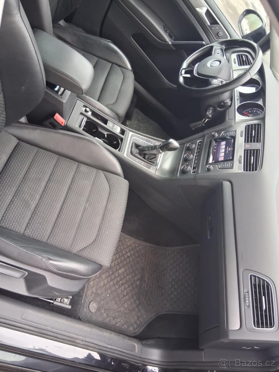 Volkswagen Golf 7 - 12