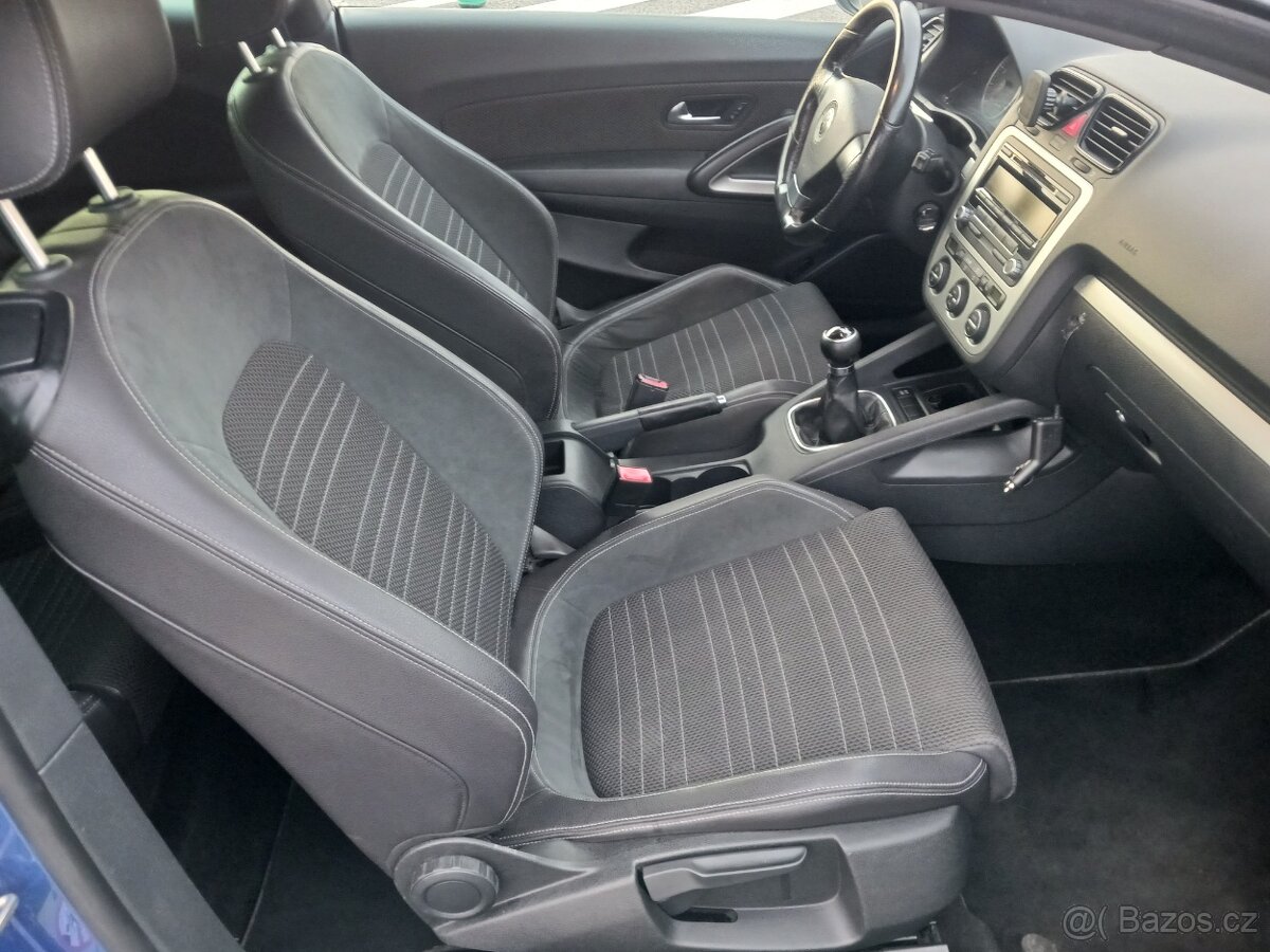 VW Scirocco 1,4 TSI 118kw - 12