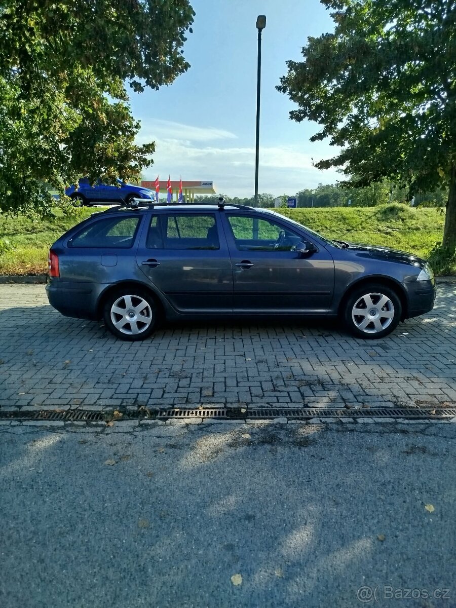 Škoda Octavia 2 - 12