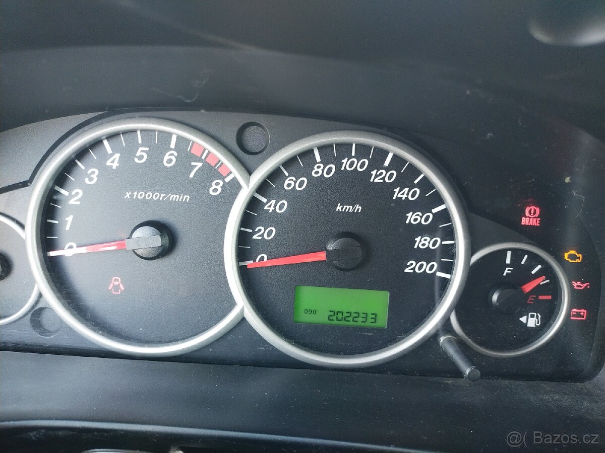 Mazda Tribute 2.3i 4x4 - 12