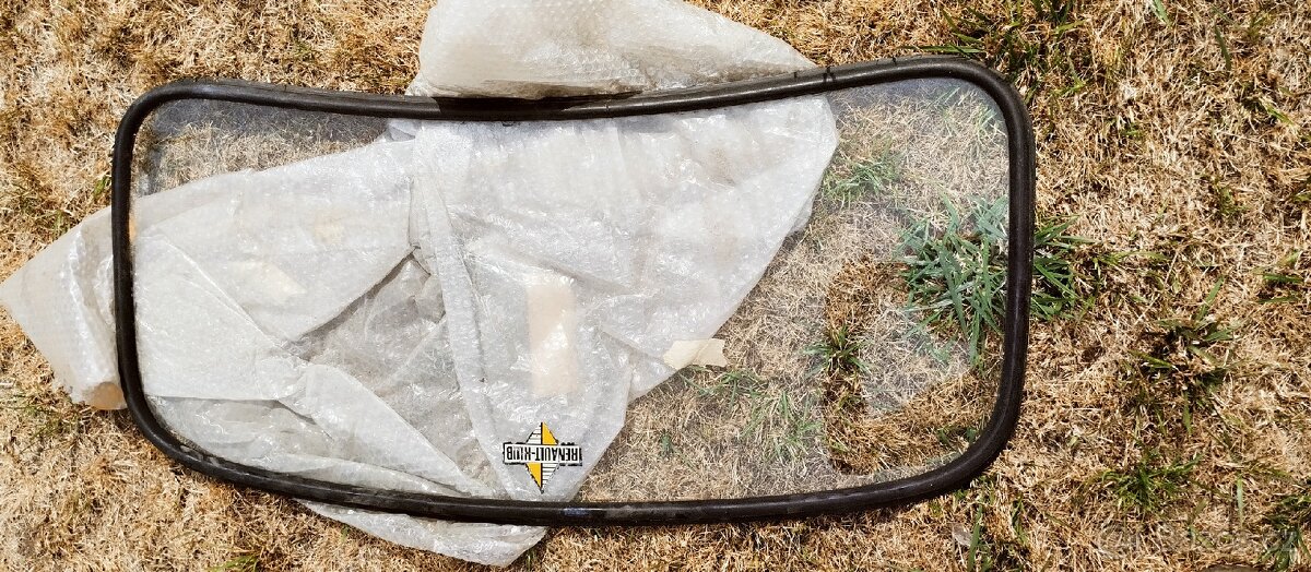 Díly na veterán Renault 4CV a KDF Kubelwagen - 12