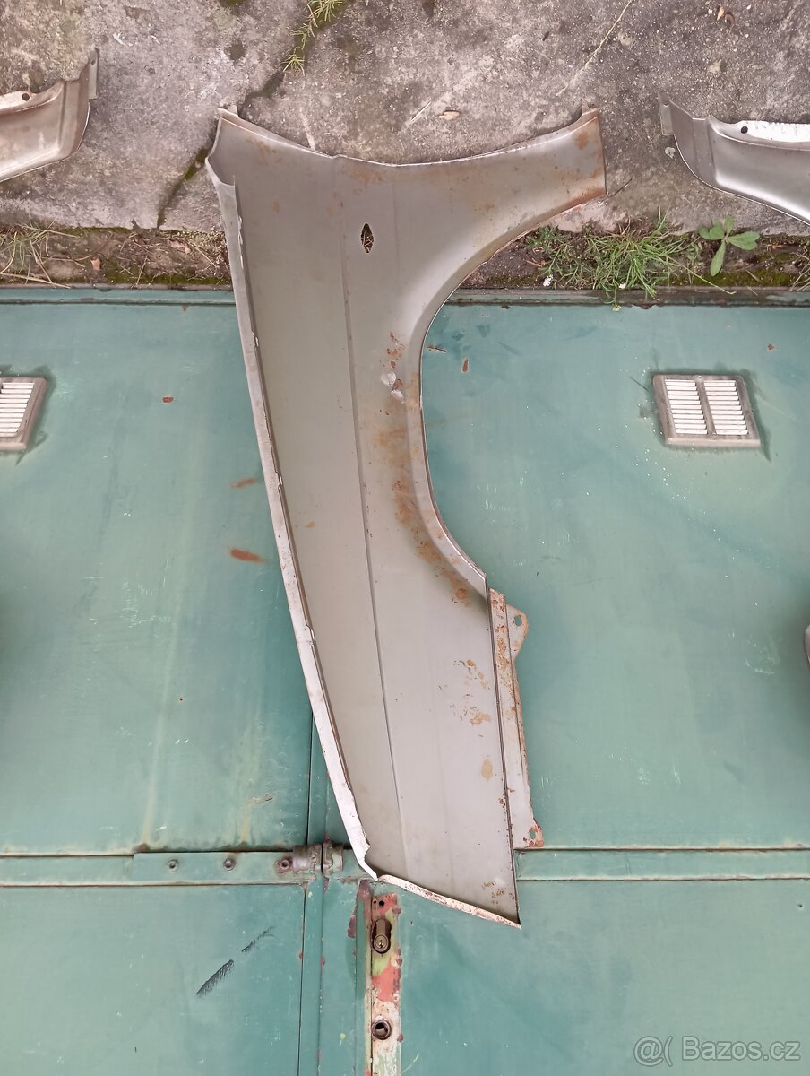 Blatníky Škoda 120, Favorit,trubky body,lem zadni - 12