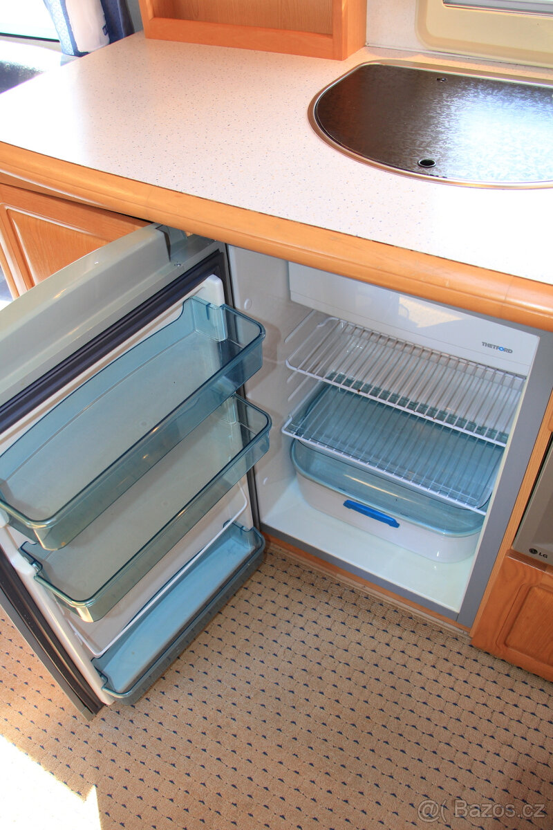 Karavan Hobby Prestige 560 UFE - 12