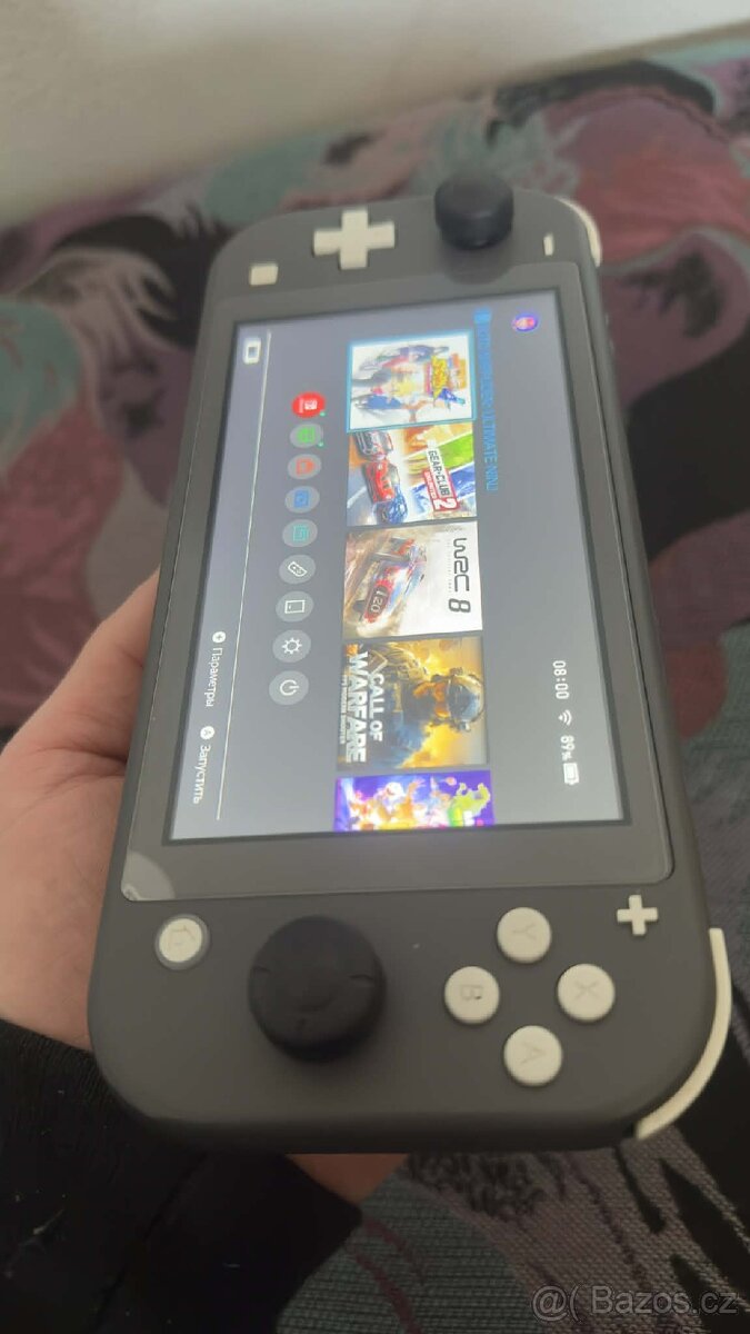 Nintendo switch lite - 12