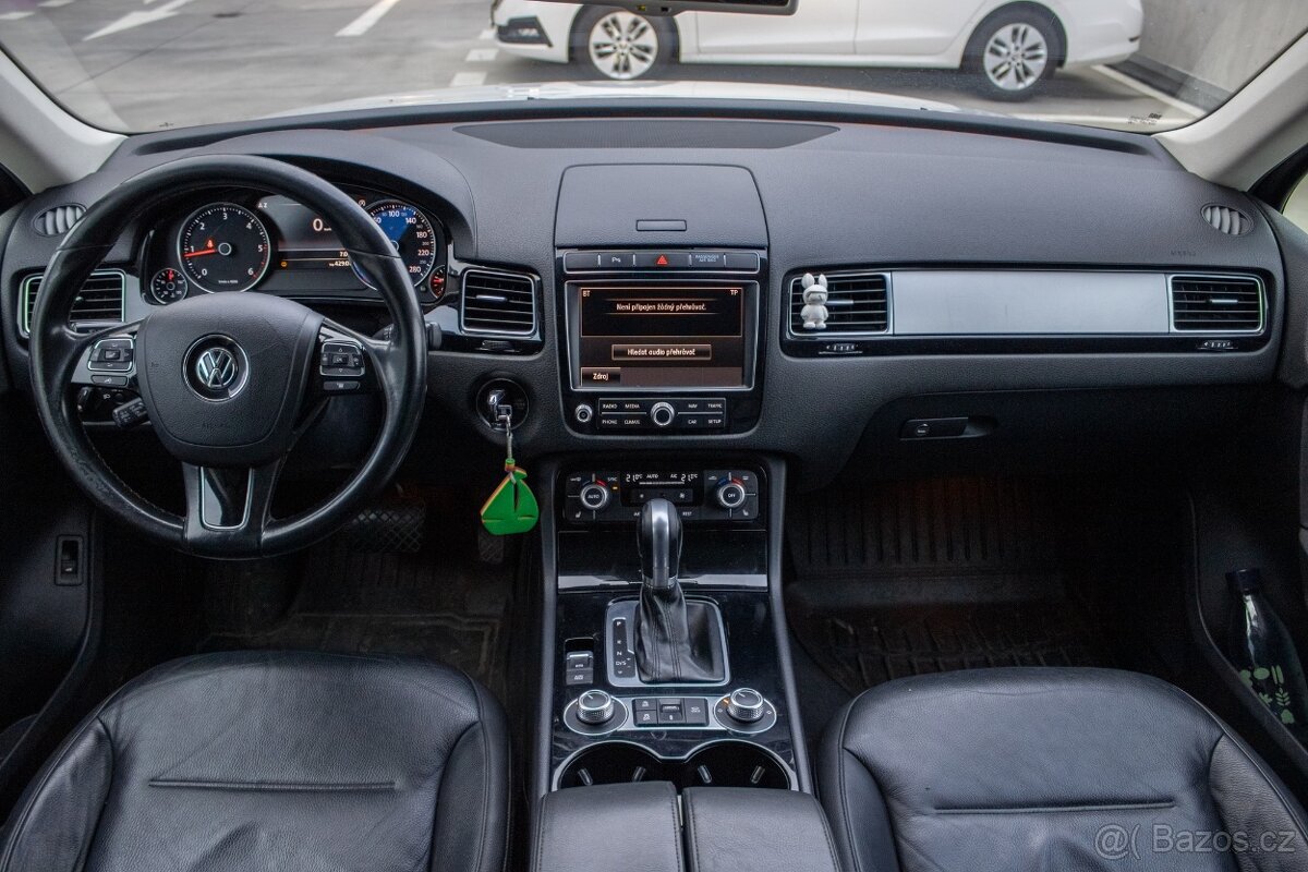VW Touareg II 3.0 V6 TDI BMT 4XMOTION Terrain Tech - 12