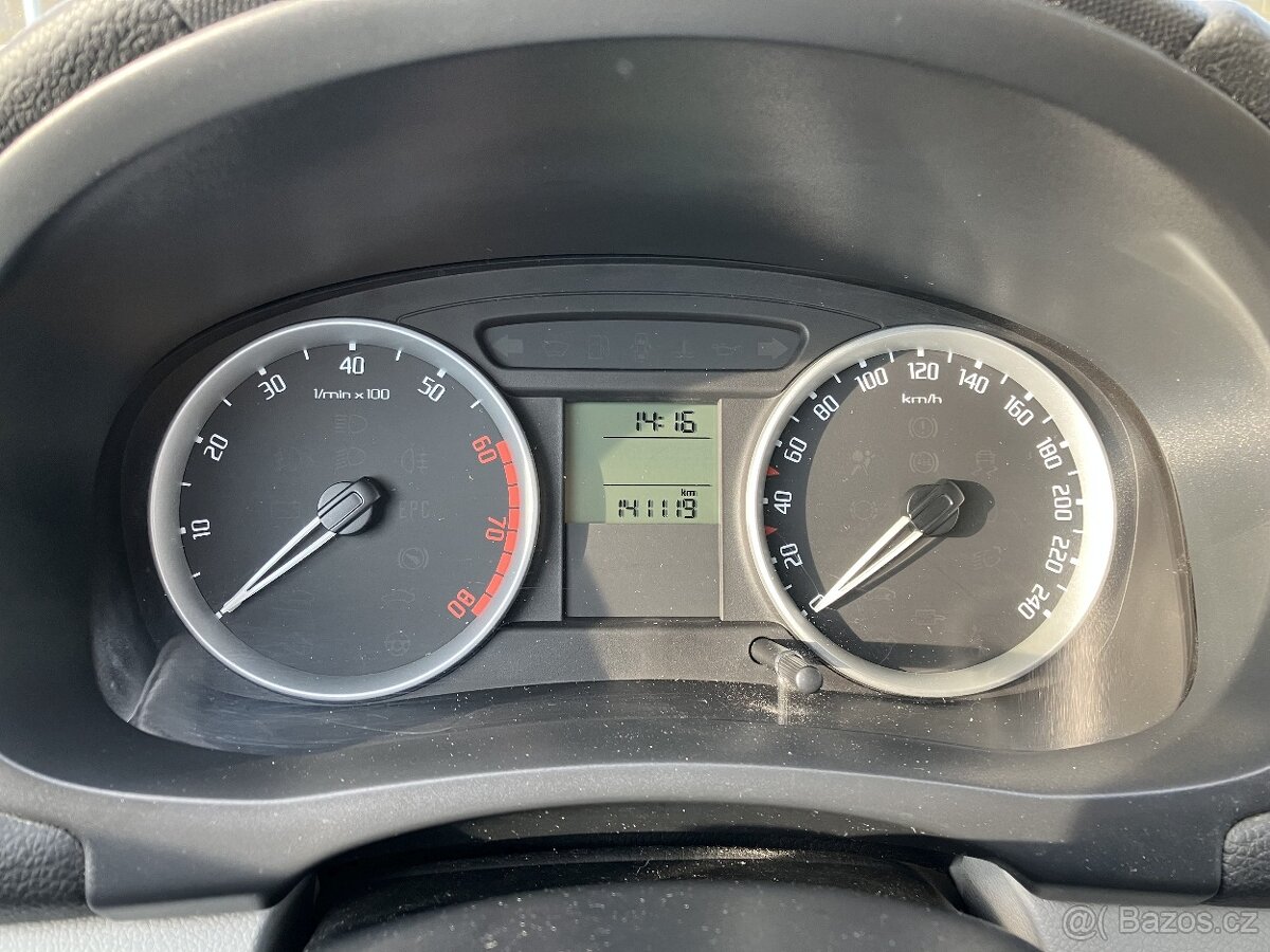 Škoda fabia II. 1.2 HTP 51 kW - 12