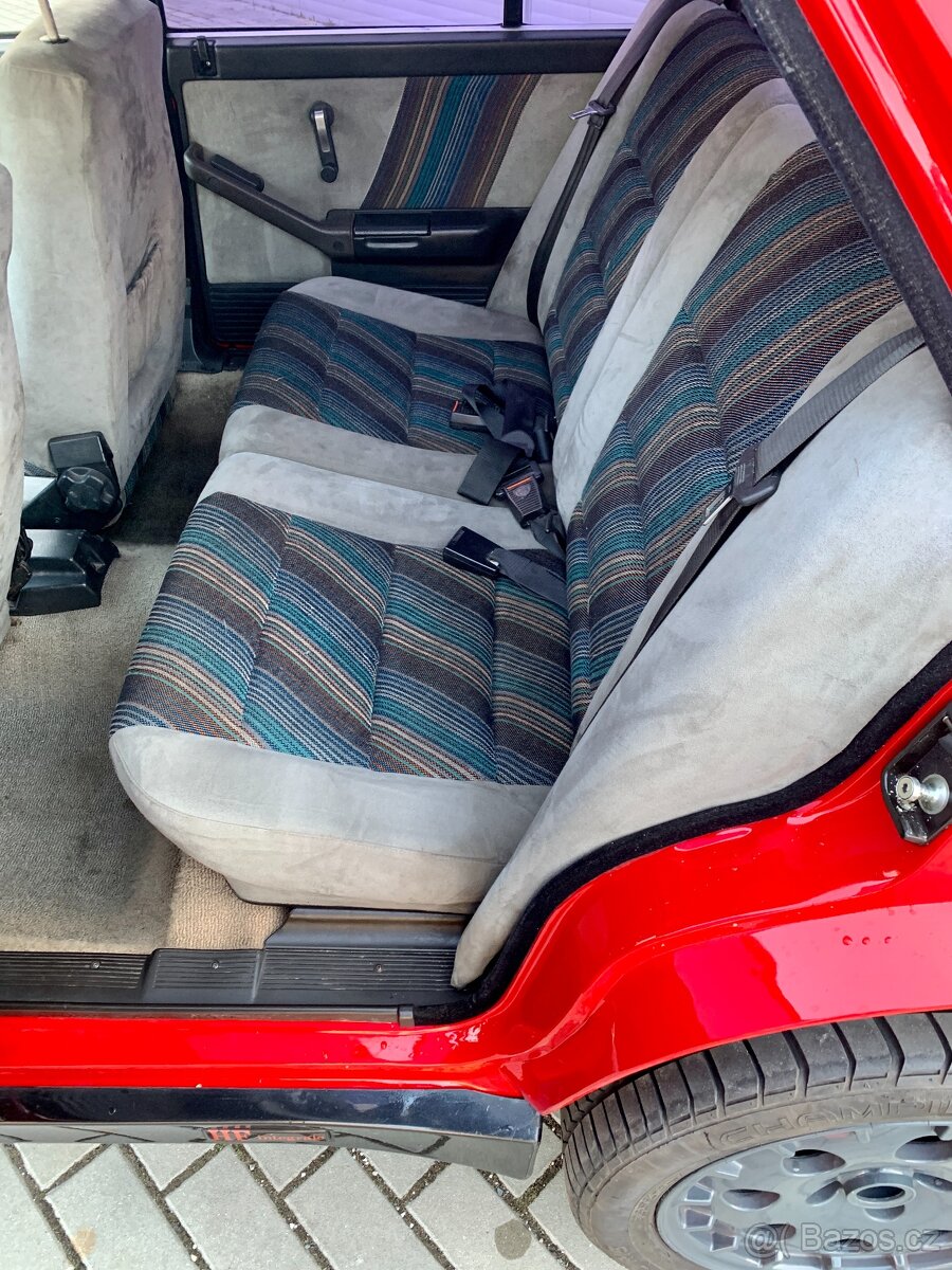 Lancia DELTA HF INTEGRALE 8V - 12