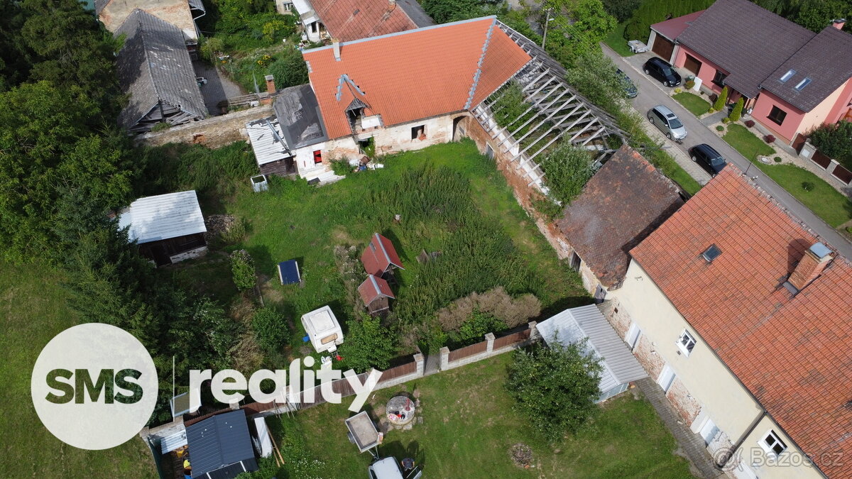 Prodej stavebního pozemku pro bydlení 1419m2 - 12