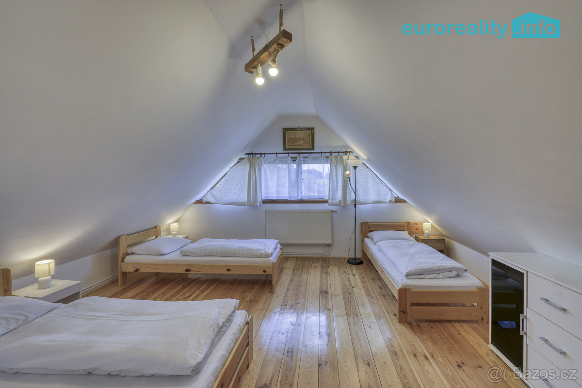 Prodej, rodinný dům 4+kk, 116 m², pozemek, 1361 m², Lazny, S - 12