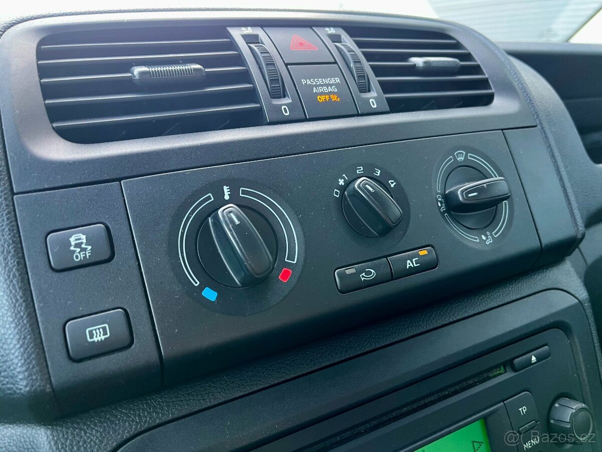 Škoda Roomster 1.4i 16V 63kW Facelift KLIMA ESP AUX - 12