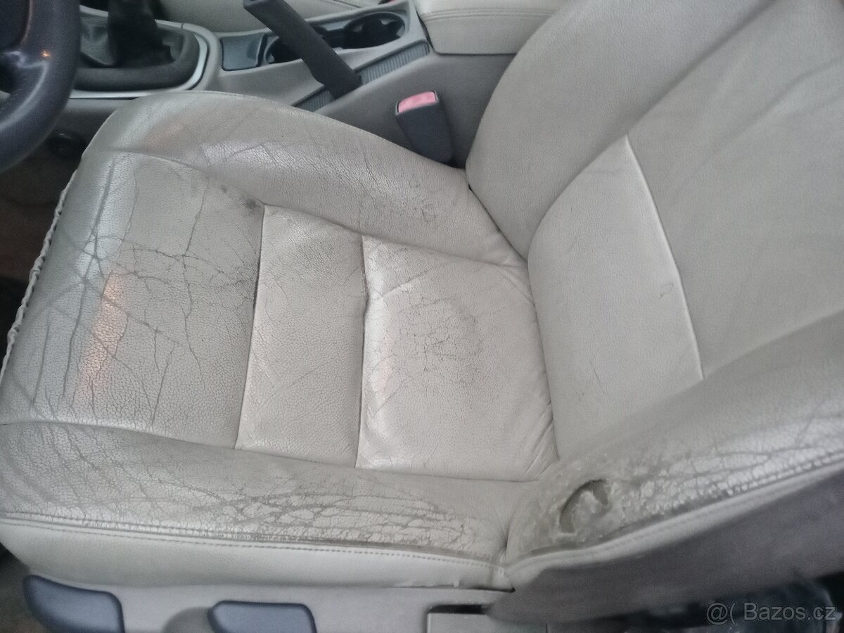 Volvo V40 2002 1.9 DCI 85 KW stk 10/27 305.000km - 12