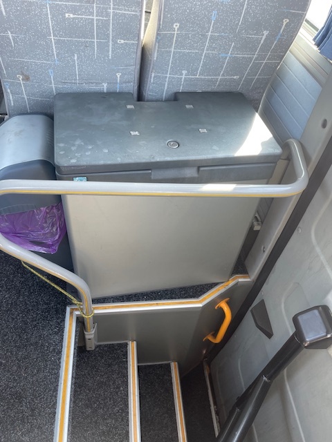 Autobus ISUZU Turquoise Euro 5 30míst - 12