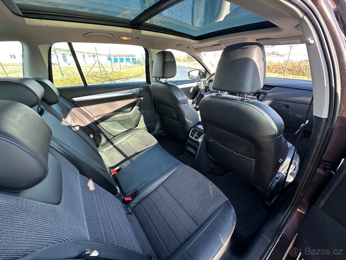 ŠKODA OCTAVIA 1.4 TSI - 12