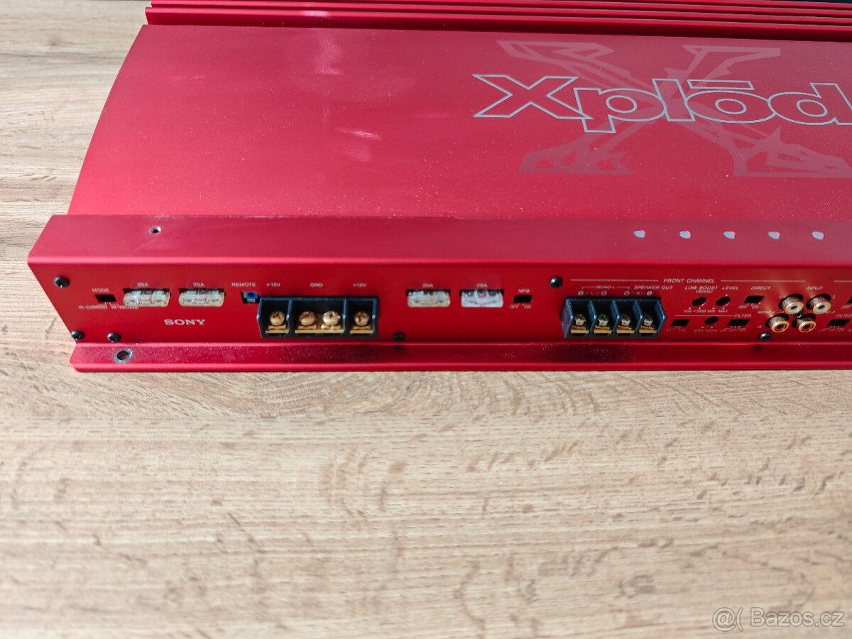 Zesilovač do auta Sony XM 7557 - 12