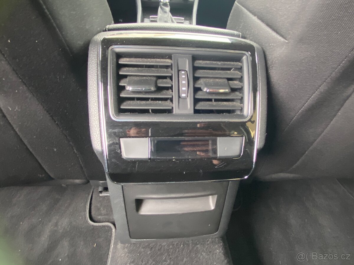 Škoda Superb Combi 2.0 TDI 4x4 DSG, rok 2016 - 12