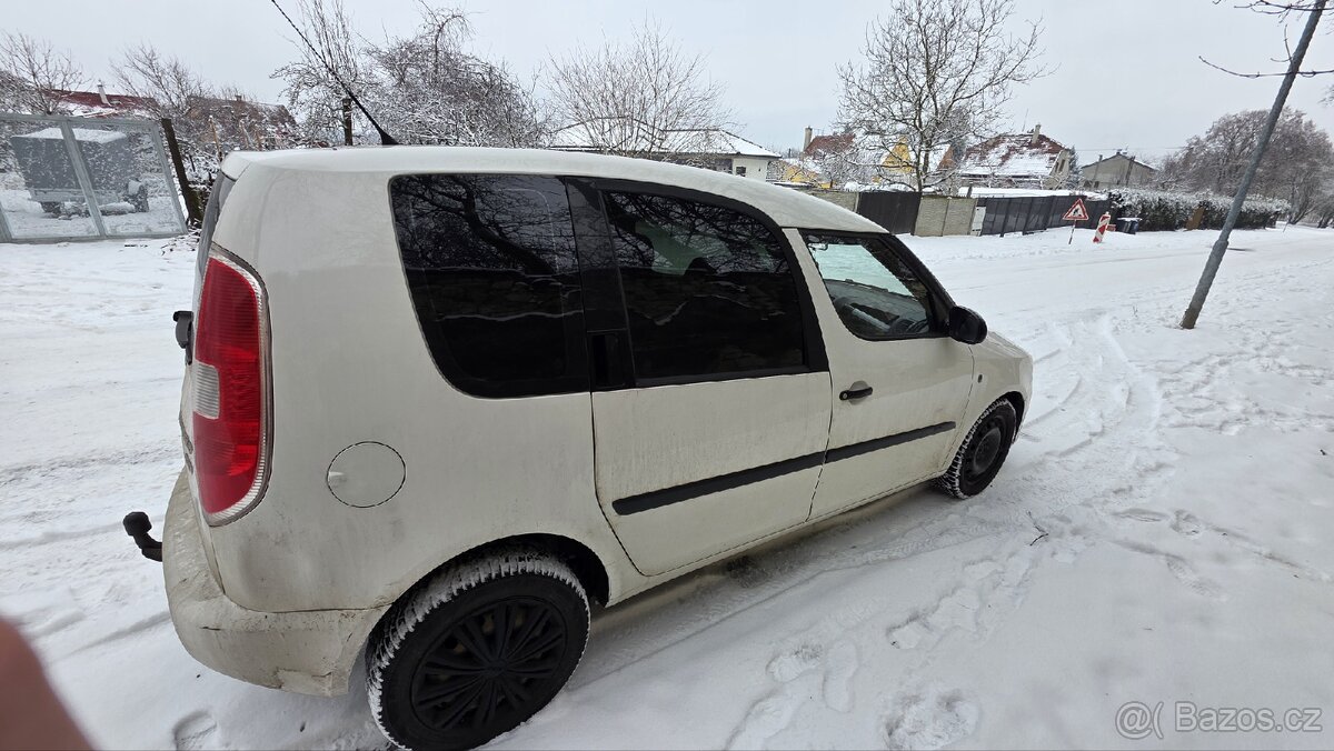 Skoda Roomster 1.6 tdi - 12