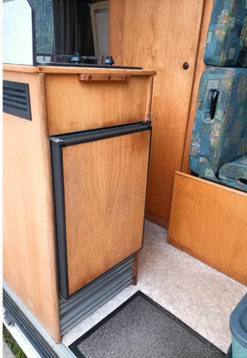 Peugeot boxer Adria,4 místa, otočné sedadla - 12