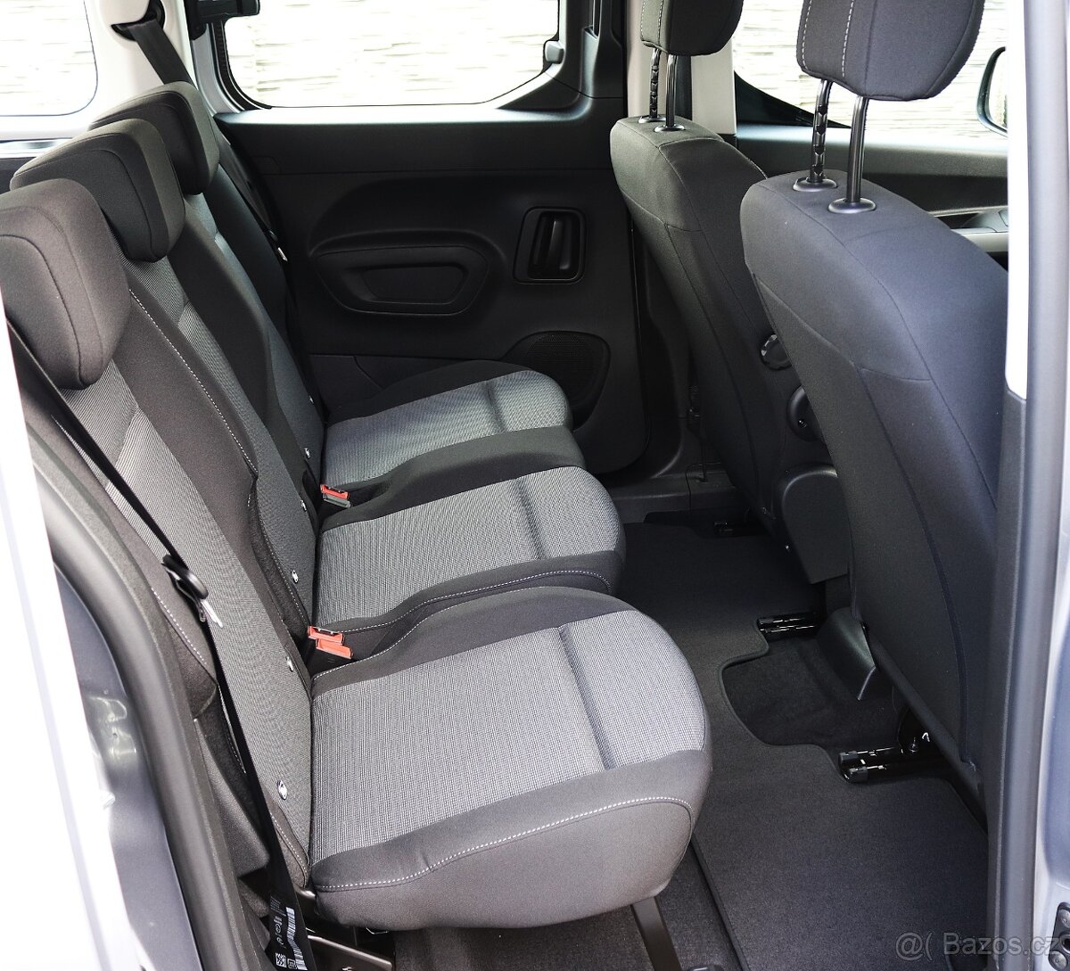 TOYOTA Proace City - AUTA na splátky BEZ příjmů a registrů - 12