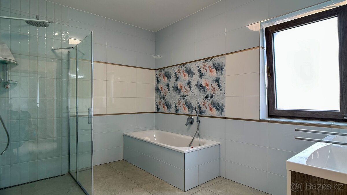 Pronájem rodinného domu 210 m² - Kunštát, ev.č. 00074 - 12